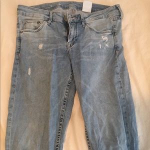 Light wash jeans